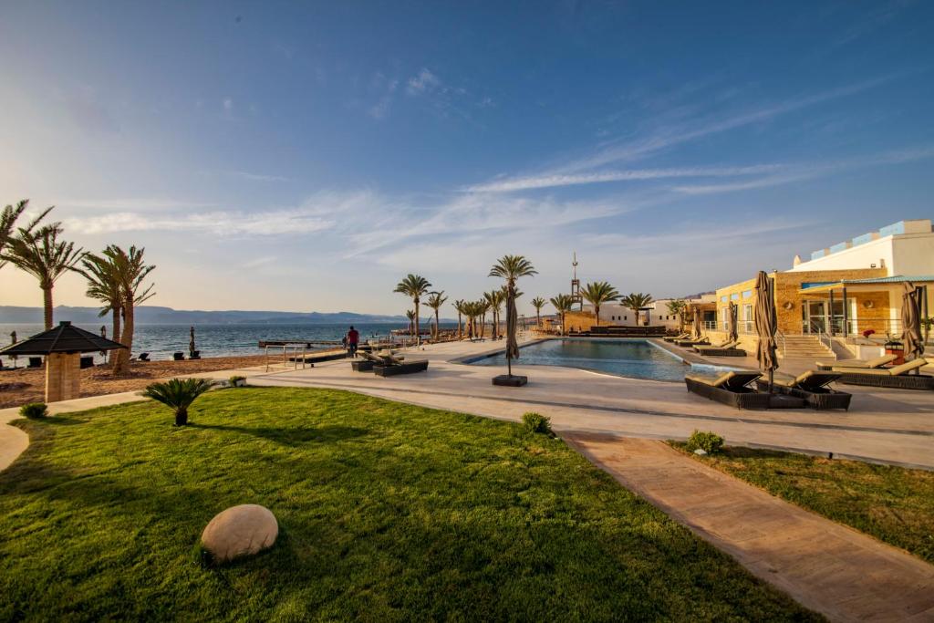 Luxotel Aqaba Beach Resort & Spa - فنادق في العقبة
