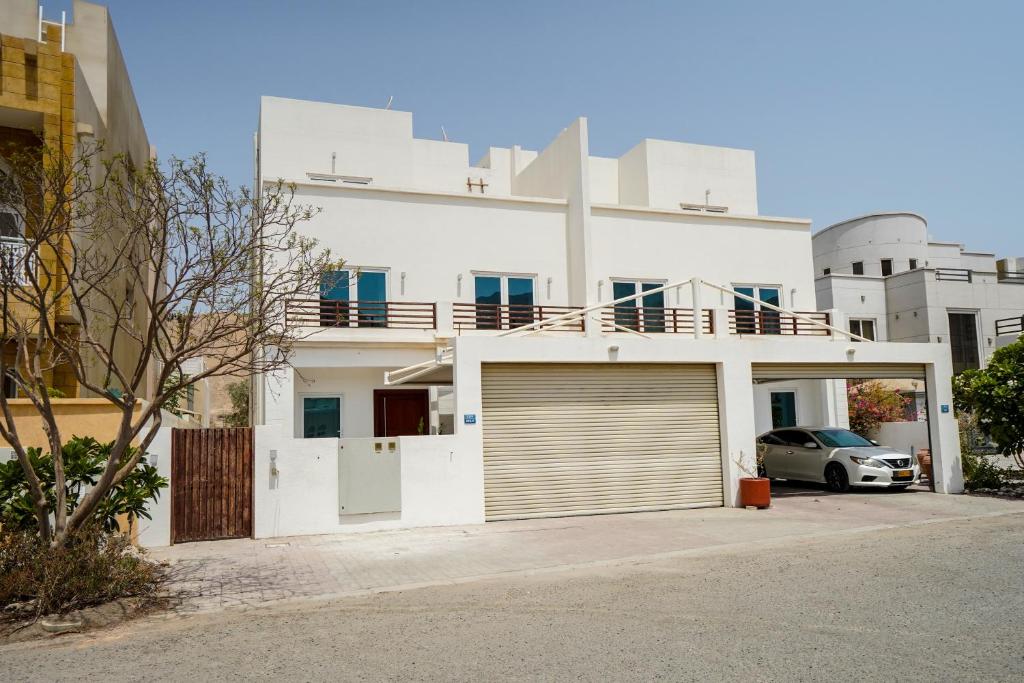 Maison Miraj Hostel - فنادق في مسقط