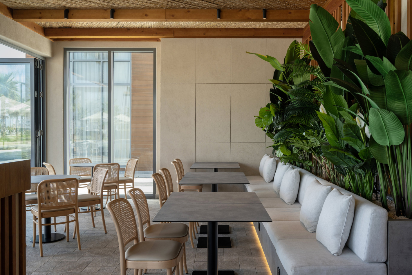 Mara Lounge Restaurant - Fujairah - مطاعم في الفجيرة