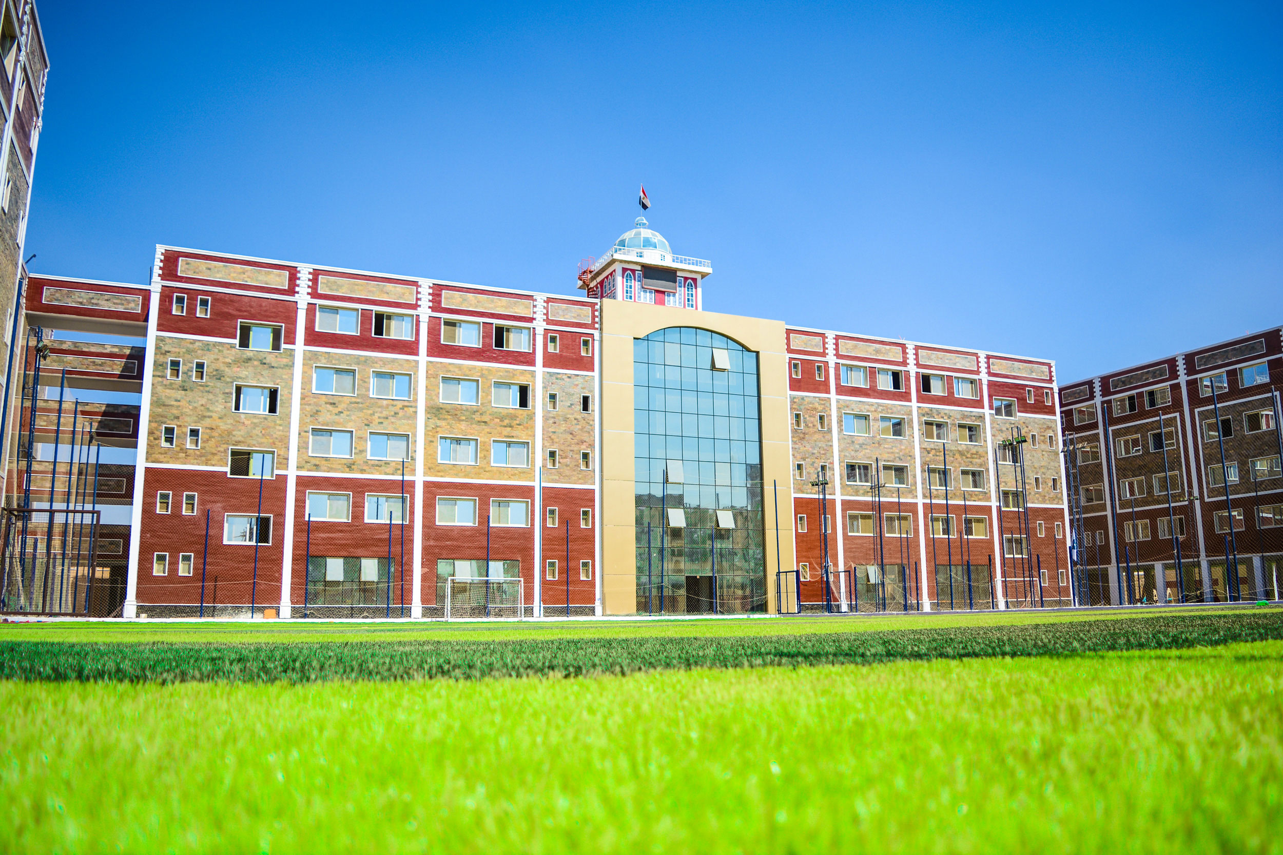 مدارس نيو كابيتال الإنجليزية - مدارس في العاصمة