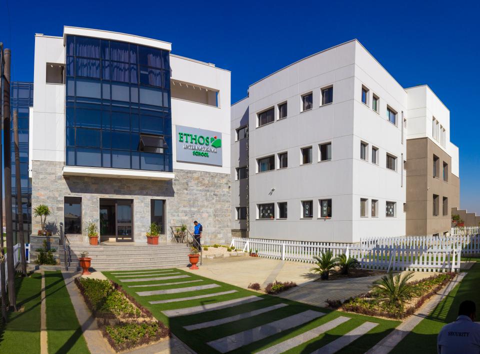 مدرسة ايثوس الدولية - مدارس في الشيخ زايد