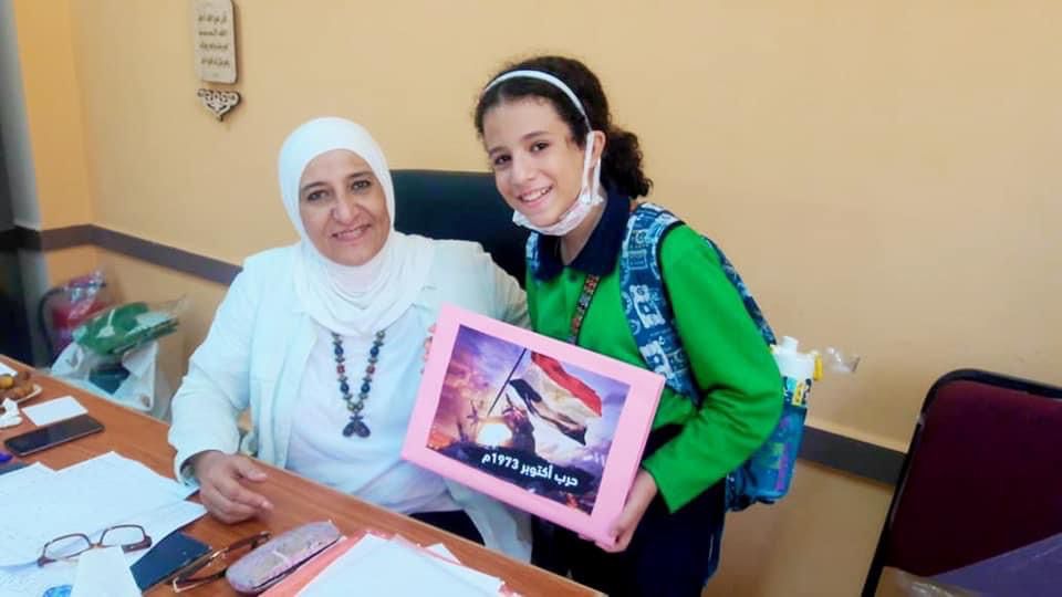 مدرسة حدائق أكتوبر الرسمية لغات - مدارس في الجيزة