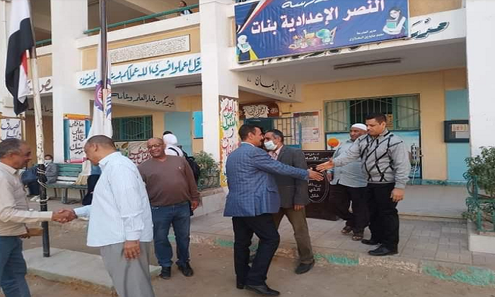 مدرسة جنوب قنا الاعداديه للبنات - مدارس في قنا