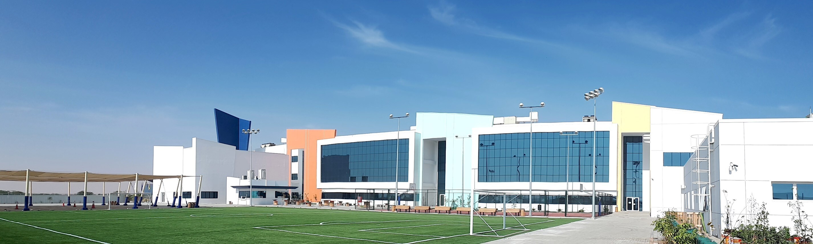 مدرسة سانت ميري الثانوية الخاصة - مدارس في رأس الخيمة