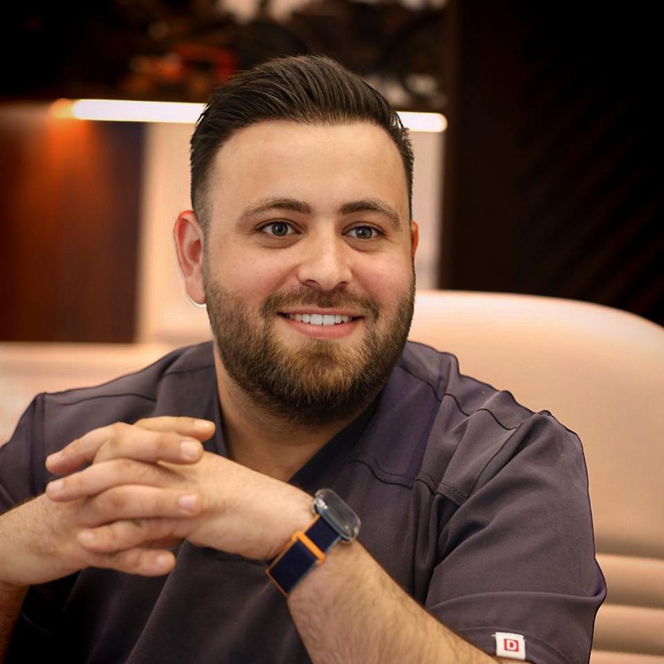 ( Med art clinic ) الدكتور معن الصمادي - زراعة الشعر في عمان