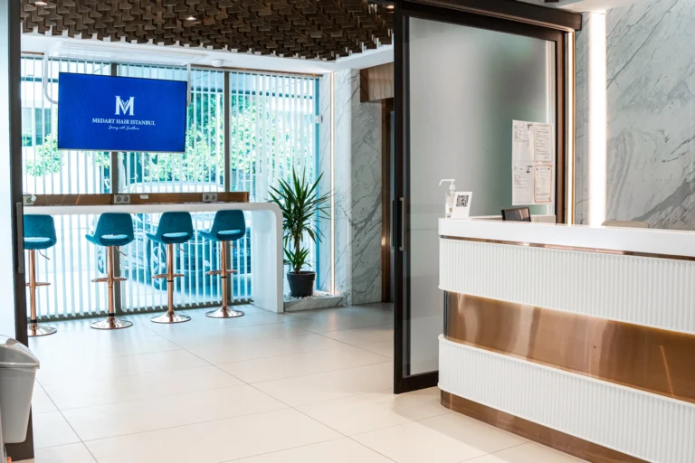 MedArt Clinic (October branch) - زراعة الشعر في الجيزة