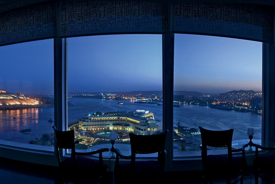 Mezze Restaurant - مطاعم في أسوان