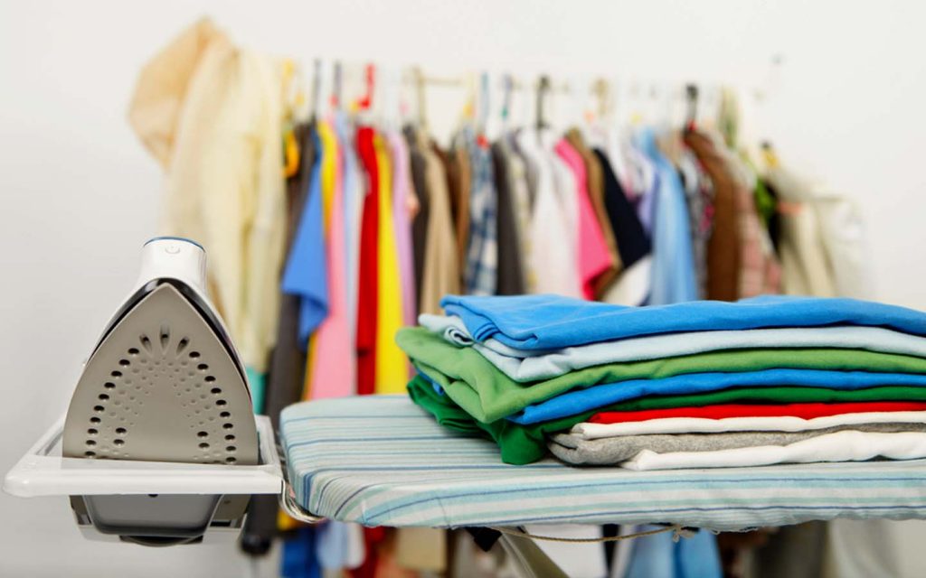 مغسلة ملابس ومصبغة باى كلين - شركات تنظيف في الدقهلية