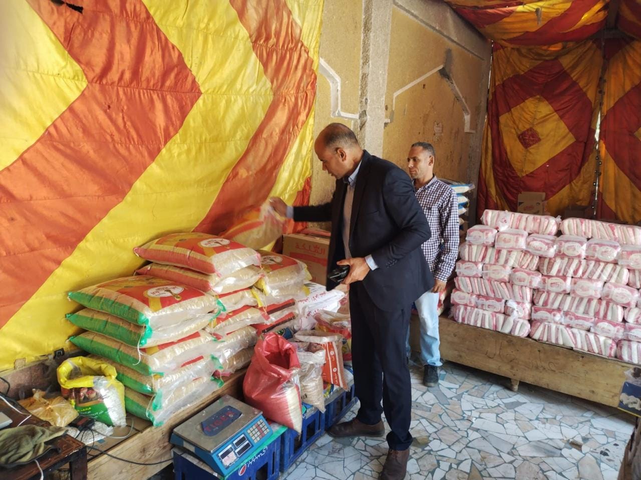 مخبز فتحى عبد النعيم بحى الزهور - مخابز في الوادي الجديد