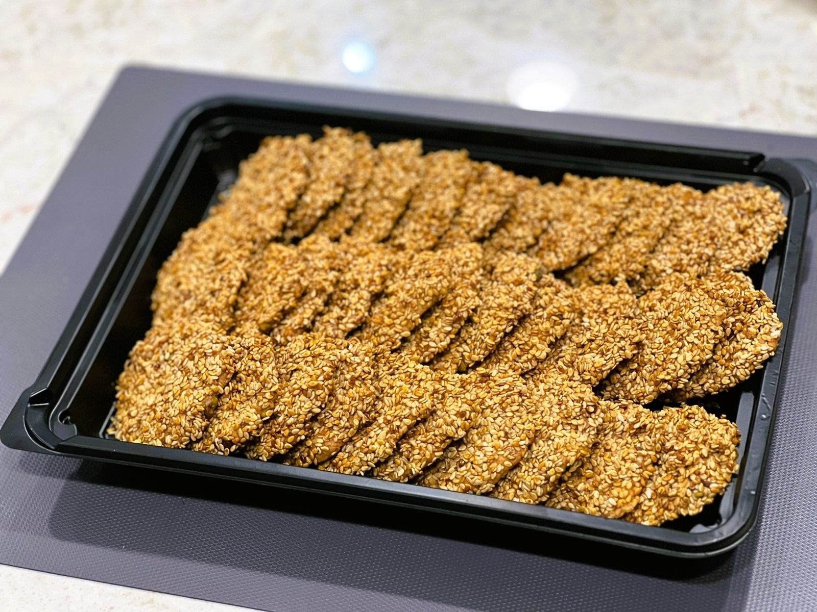 مخبز ومعجنات ومطعم برج البحيرة - مخابز في البلقاء