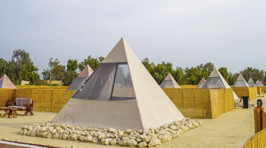 مخيم السفير - فنادق في الأحمدي