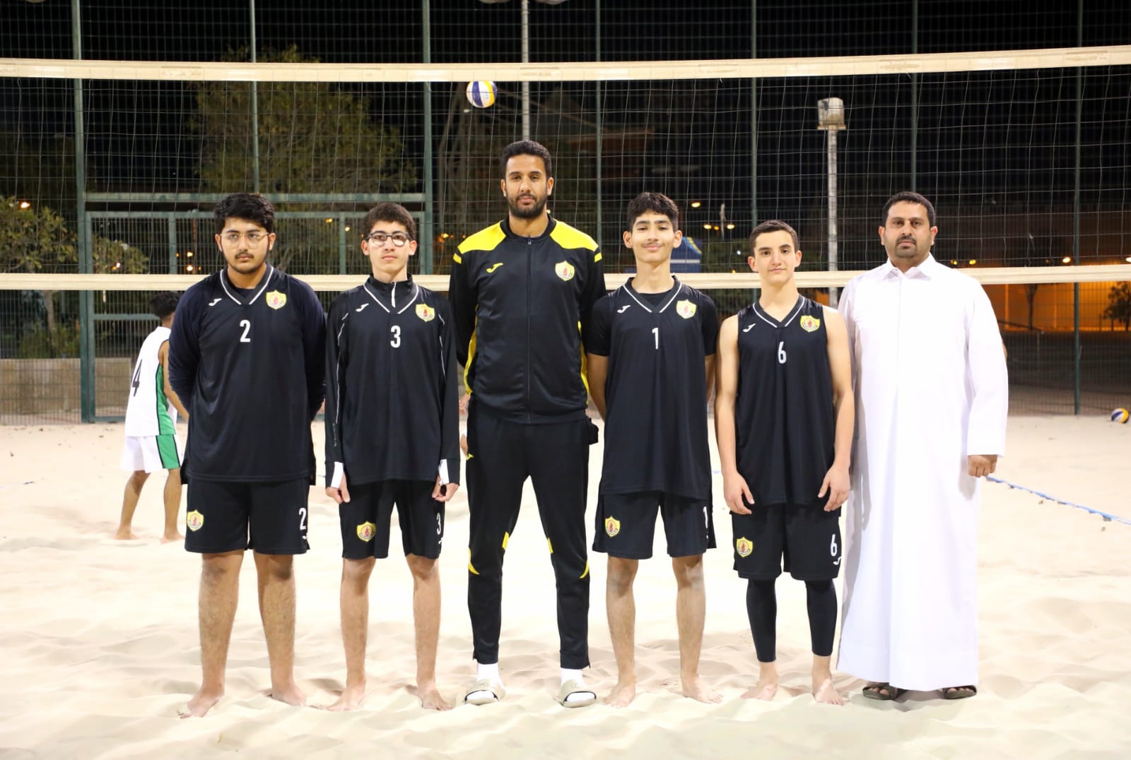 ملعب مدينه دراو (الخور سيتى ) - صالات رياضية في أسوان