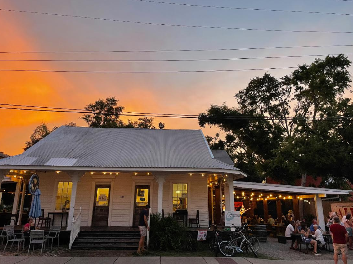 mockingbird cafe - كافيهات في الضعاين