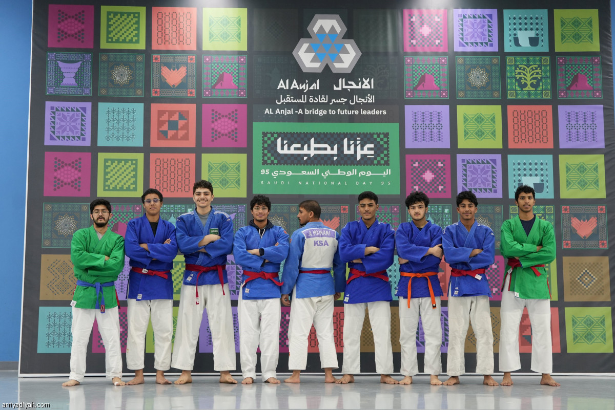 مركز ابطال الغربية - صالات رياضية في الغربية