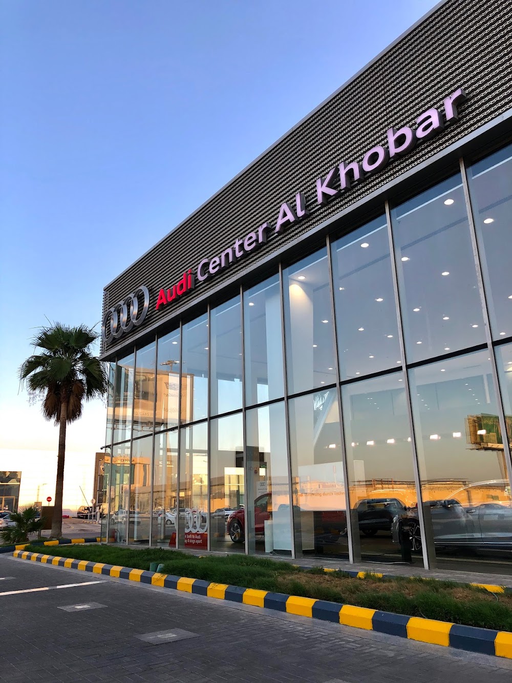 مركز إيهاب السداوي لزيوت السيارات - خدمات سيارات في السويس