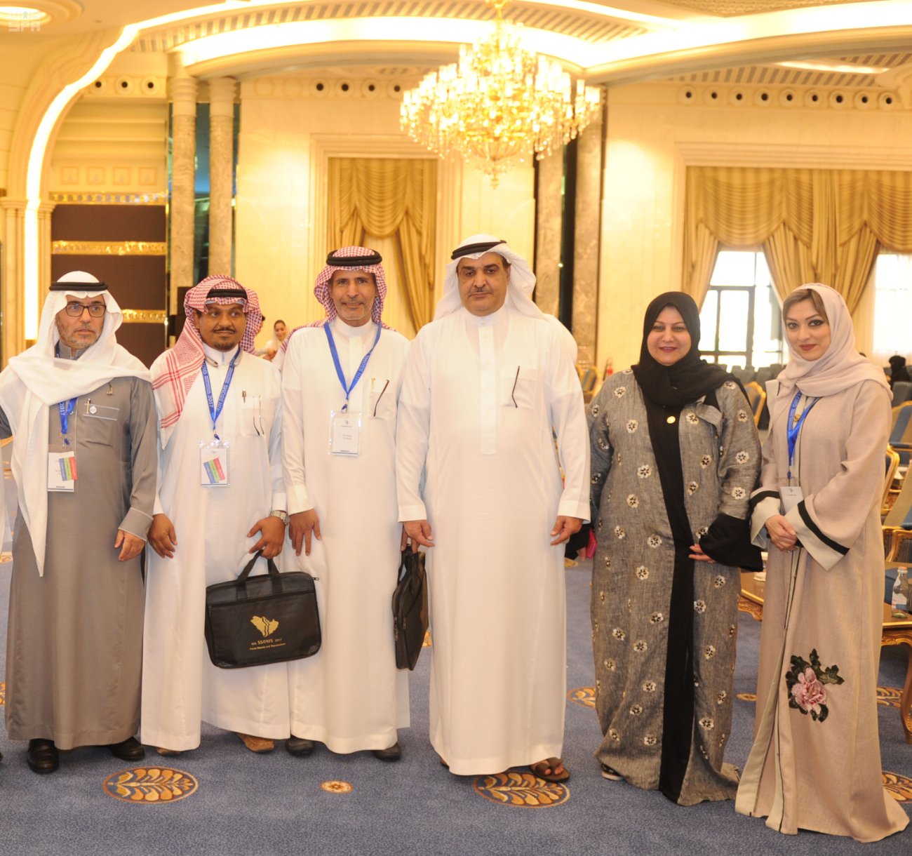 مركز د عاطف مراد لجراحة الفم والوجه والفكين والتجميل والأسنان - عيادات في الغربية