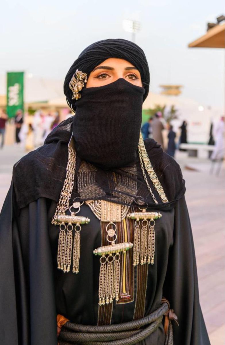 مركز شهد المديني للتزيين النسائي - صالونات تجميل في الحدود الشمالية