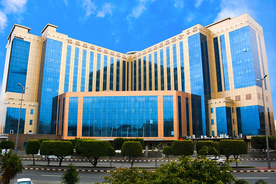 مستشفى أبها الخاص العالمي - زراعة الشعر في أبها