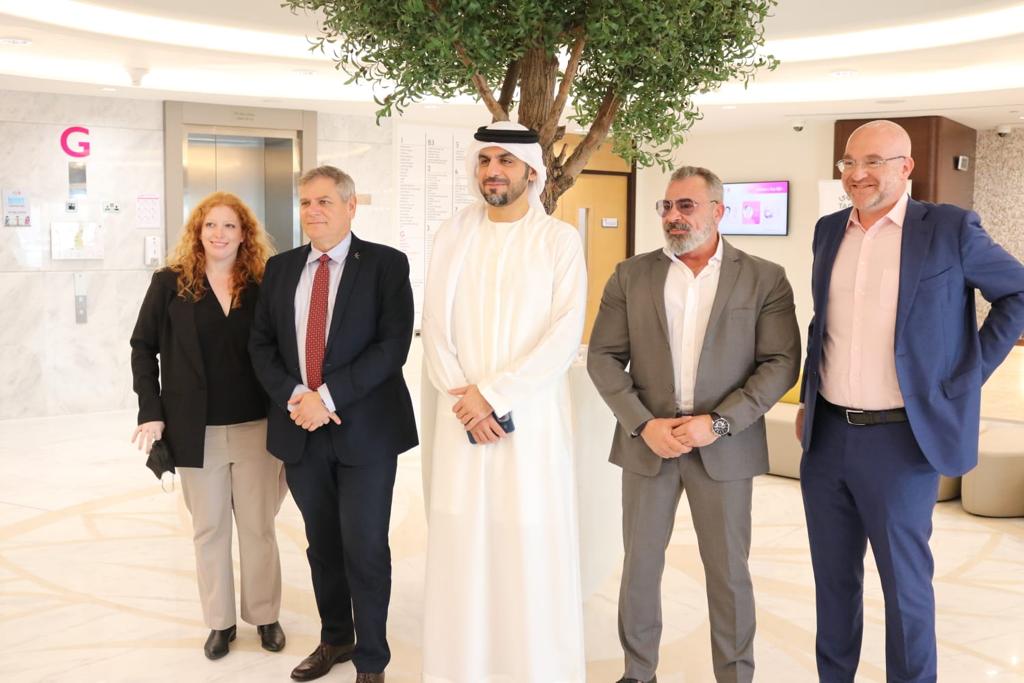 مستشفى التداوي التخصصي - مستشفيات في الشارقة