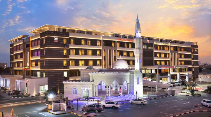 مستشفى ثومبي الجامعي - مستشفيات في عجمان