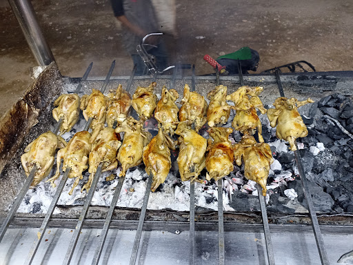 مطعم الحاج عبدالعال - مطاعم في المنيا