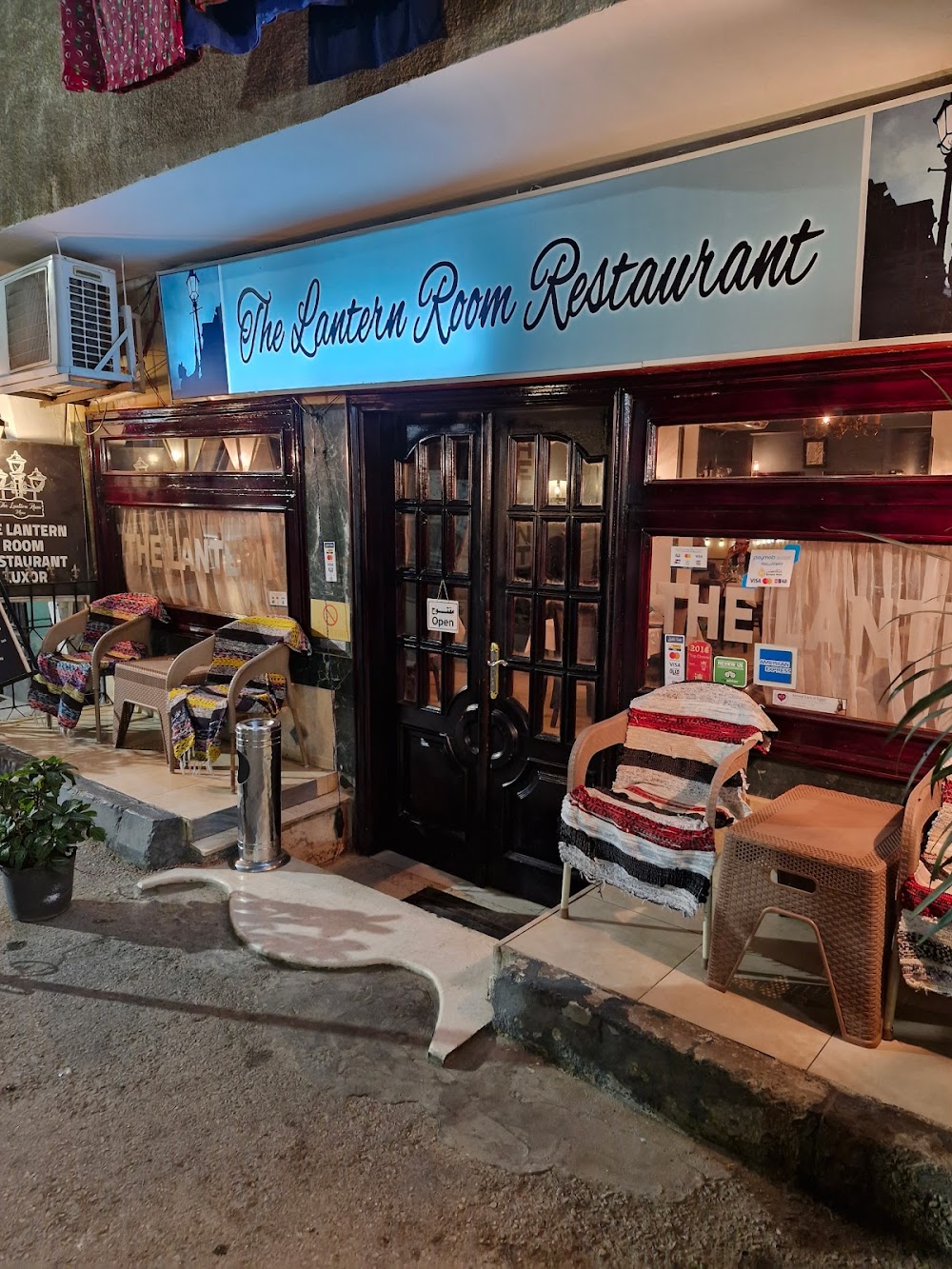 مطعم فانوس روم - مطاعم في الأقصر