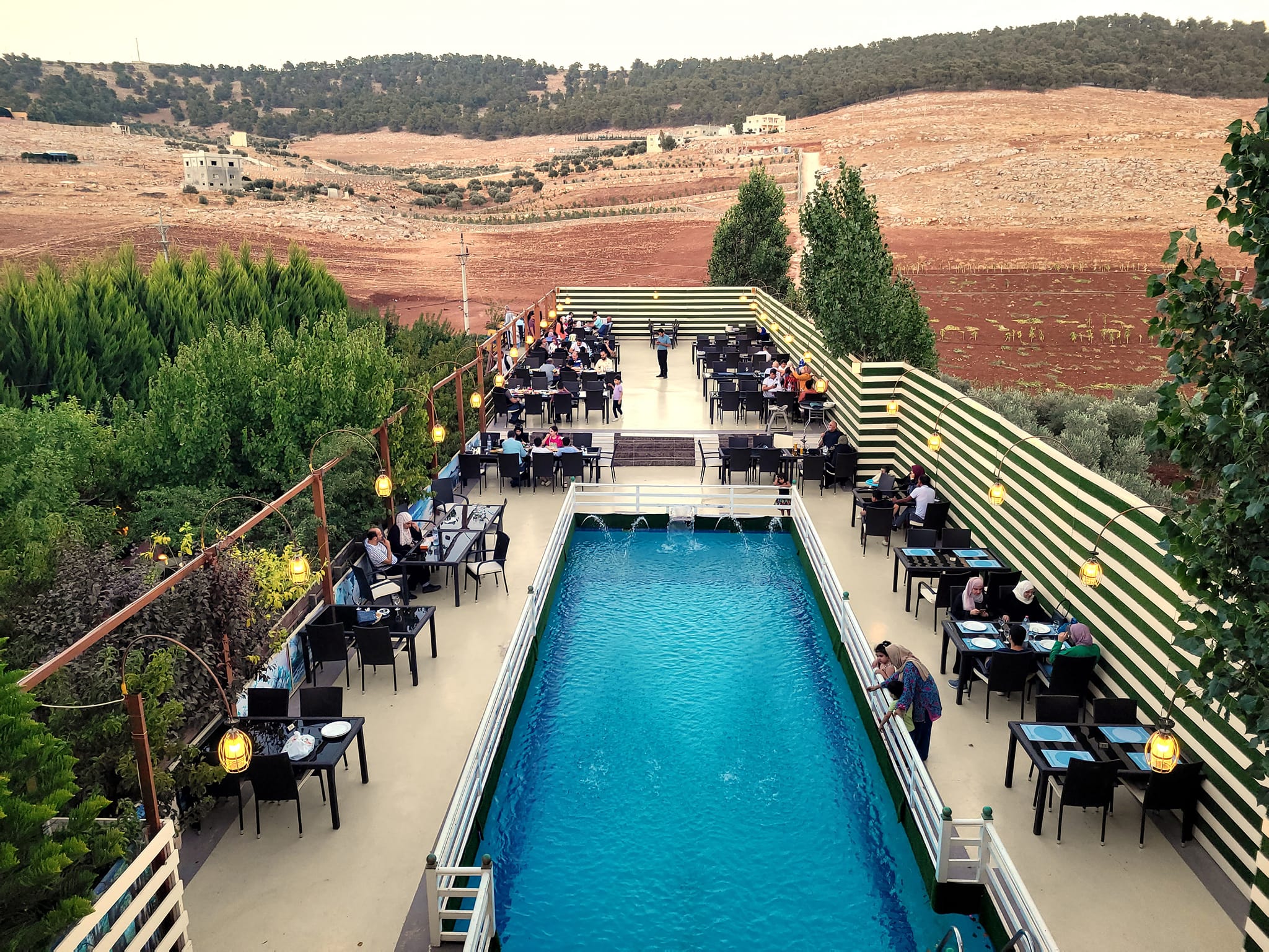 مطعم ريف المزرعه - مطاعم في جرش