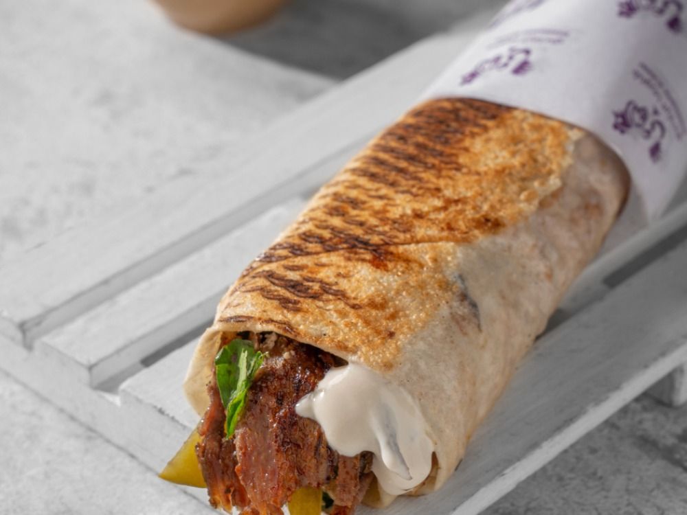 مطعم شاورما الكارمل - حلويات في دبي