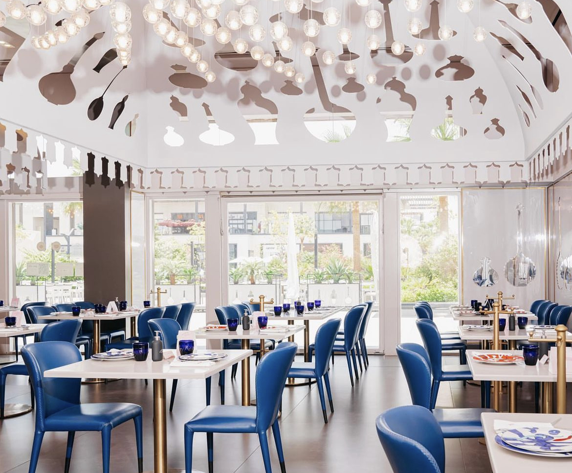 مطعم ومقهى العظماء - كافيهات في حولي