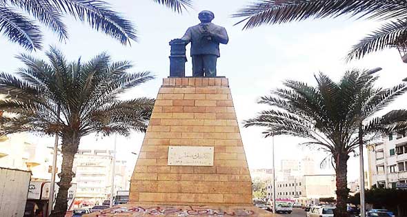 ميدان الدكتور علي مصطفى مشرفة - مراكز طبية في دمياط