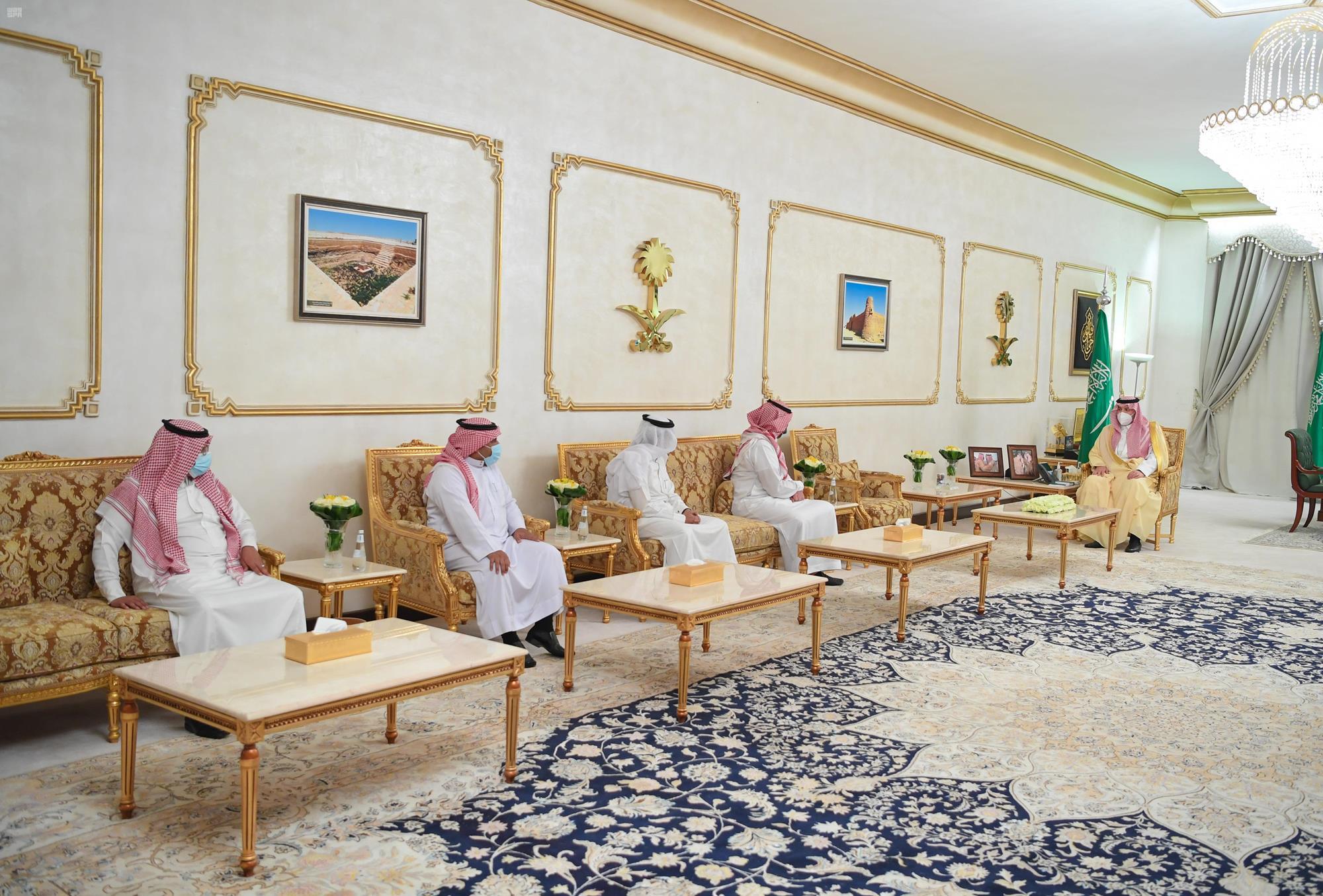 نادي الحمامة البيضاء النسائي - صالات رياضية في الحدود الشمالية