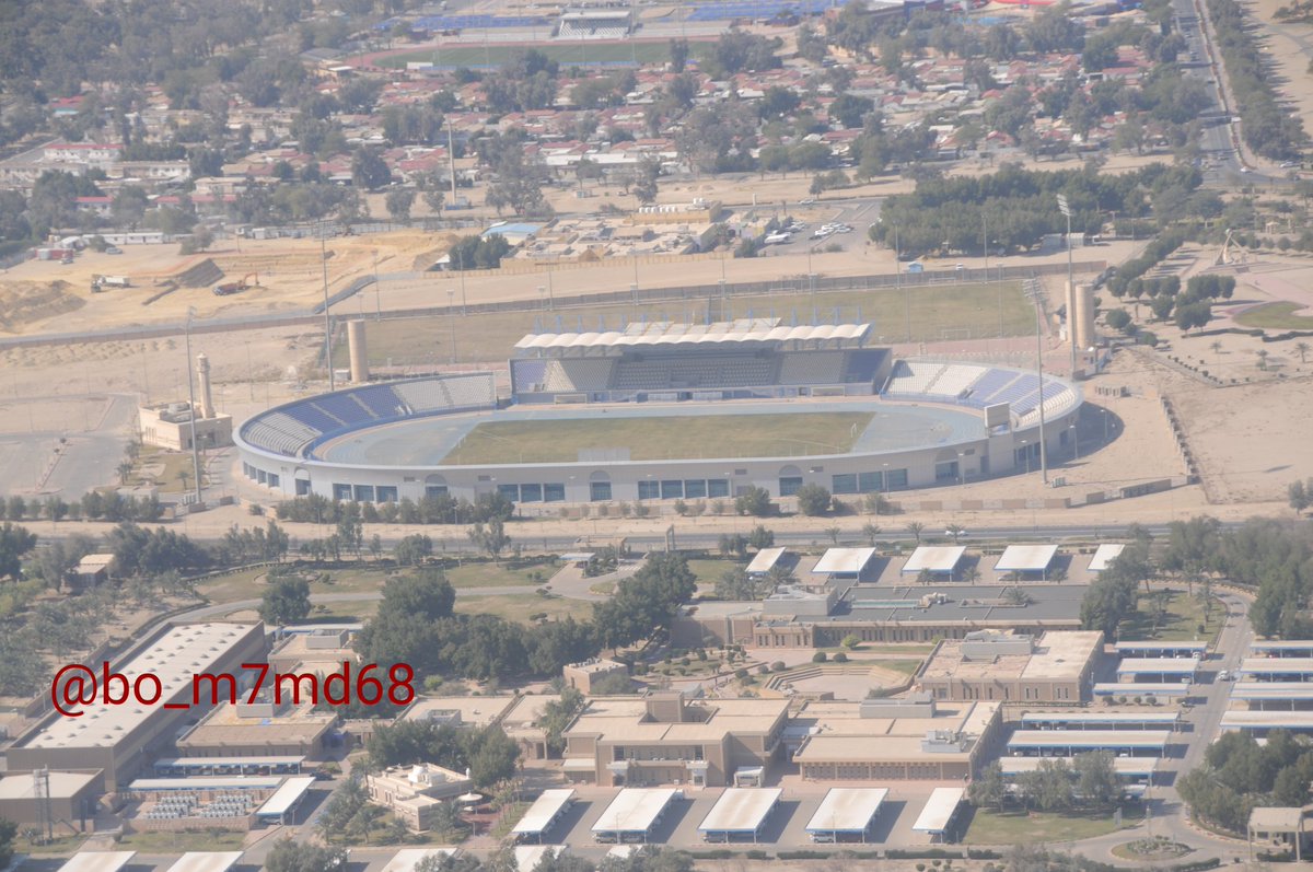 نادي الشباب الرياضي - صالات رياضية في الأحمدي