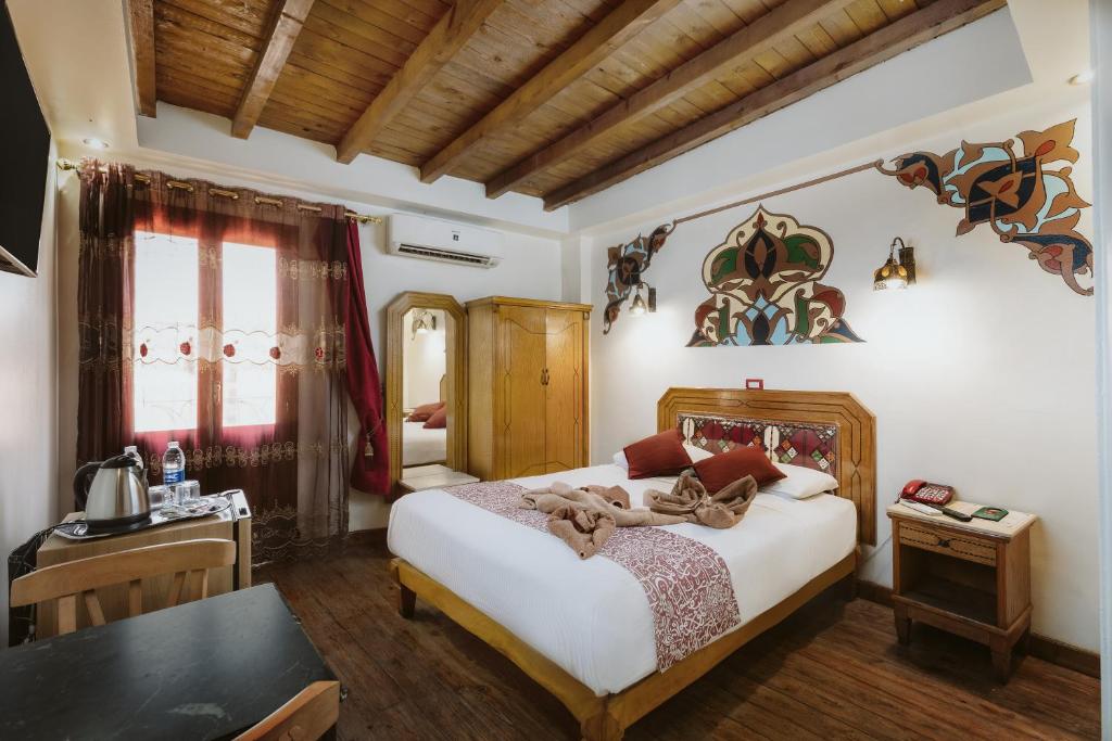 Nefertiti Hotel Luxor - فنادق في الأقصر