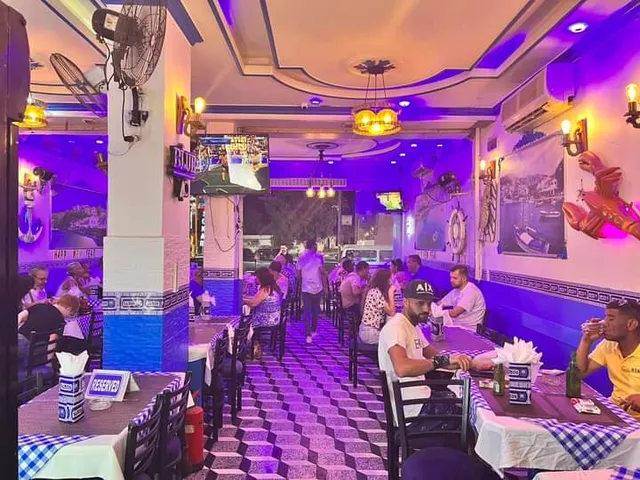 Nice/best food in hurghada / Samos - greek tav - مطاعم في الغردقة