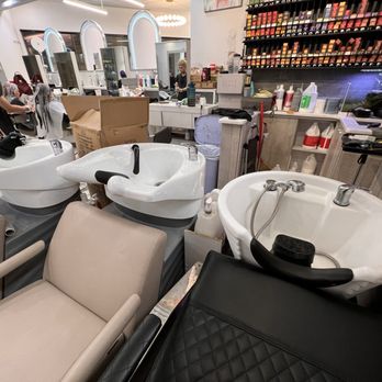 NOVA SALON - صالونات نسائية في عجمان