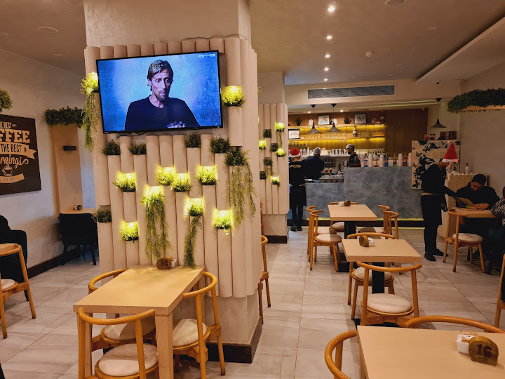 Premium BAKERY & CAFE - مخابز في طنطا