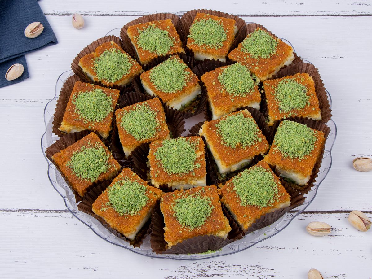 قصر الحلويات - حلويات في الظاهرة