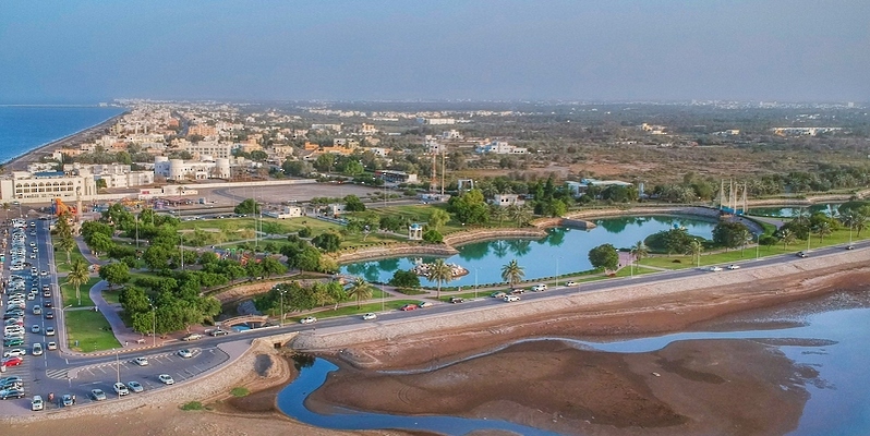 قطب صحم - خدمات سيارات في شمال الباطنة