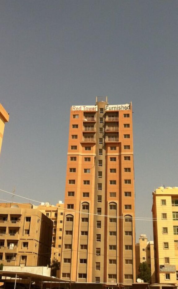 Red Tower Furnished Apartments - فنادق في الأحمدي