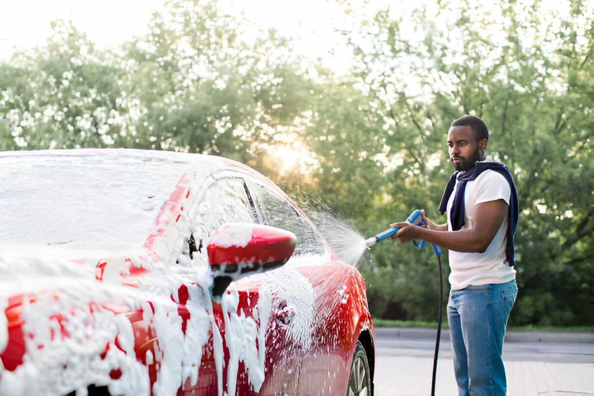 رغوة لغسيل السيارات - خدمات سيارات في مكة المكرمة