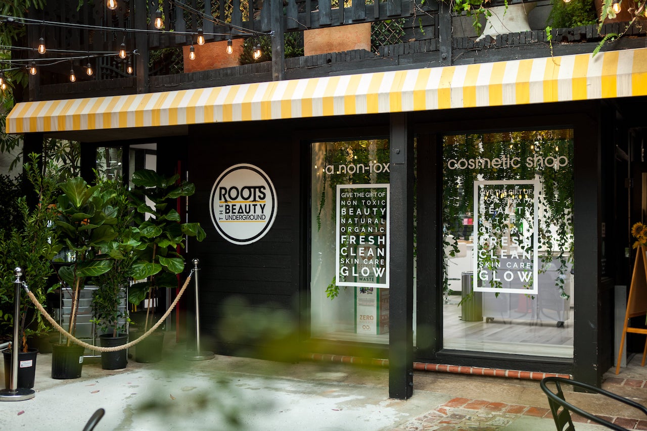 ROOTS CO. BEAUTY SALOON - مراكز تجميل في الأحمدي