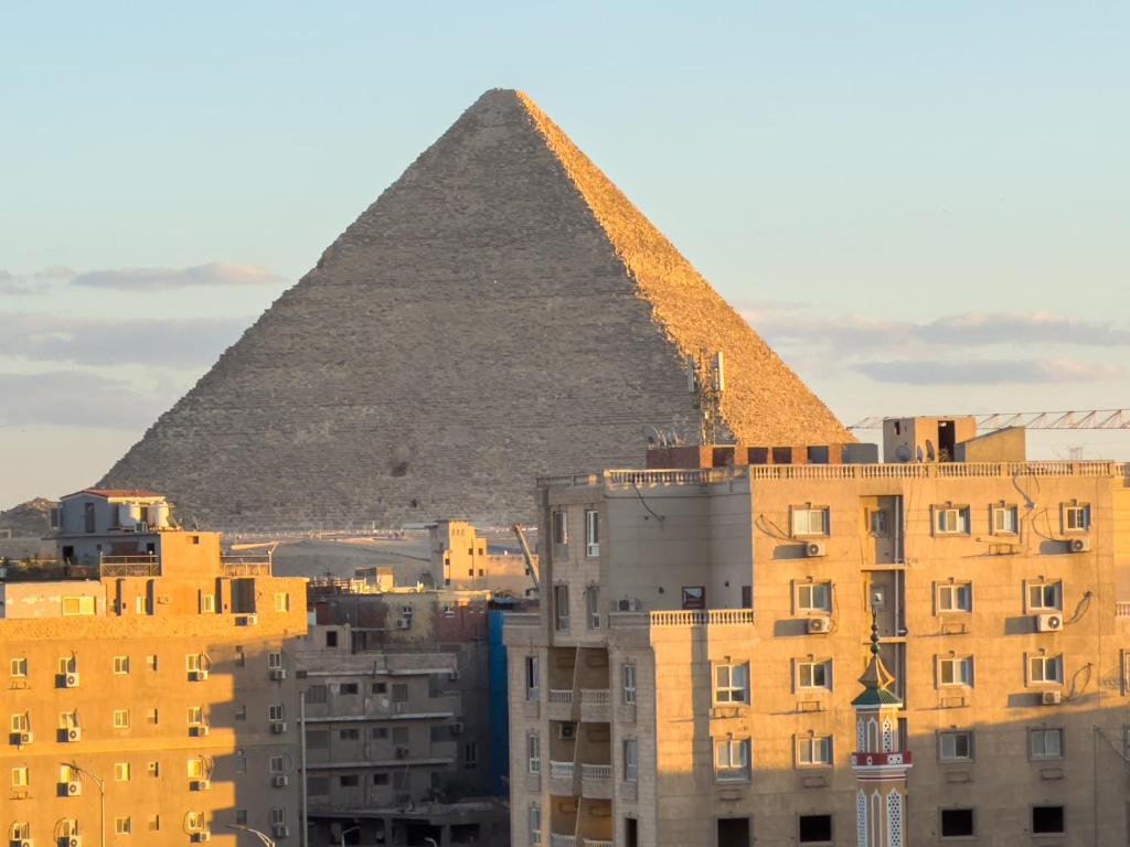 Royal Crown Hotel Giza Pyramids View - فنادق في الجيزة
