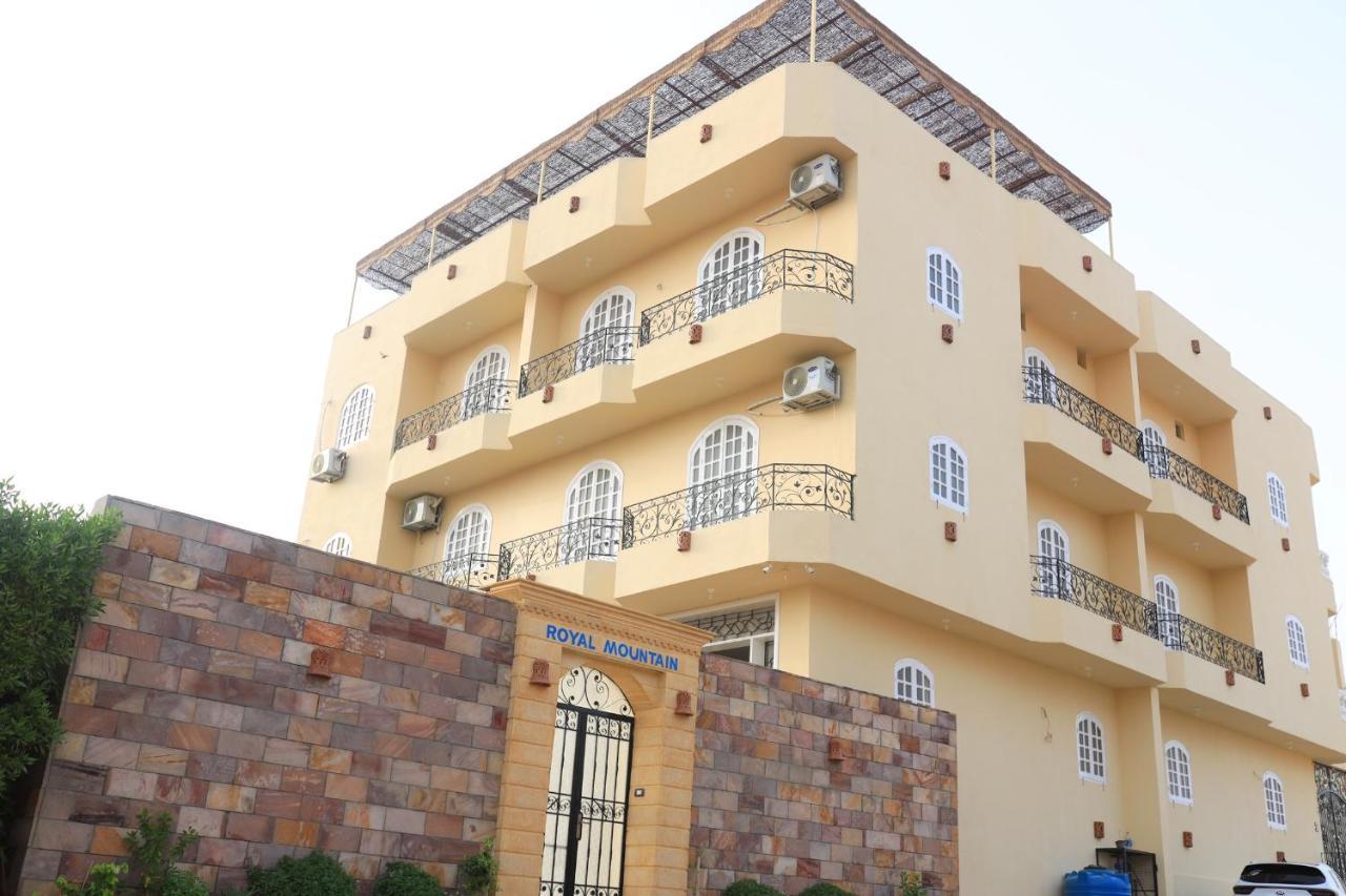 Royal Mountain Hotel - فنادق في الأقصر