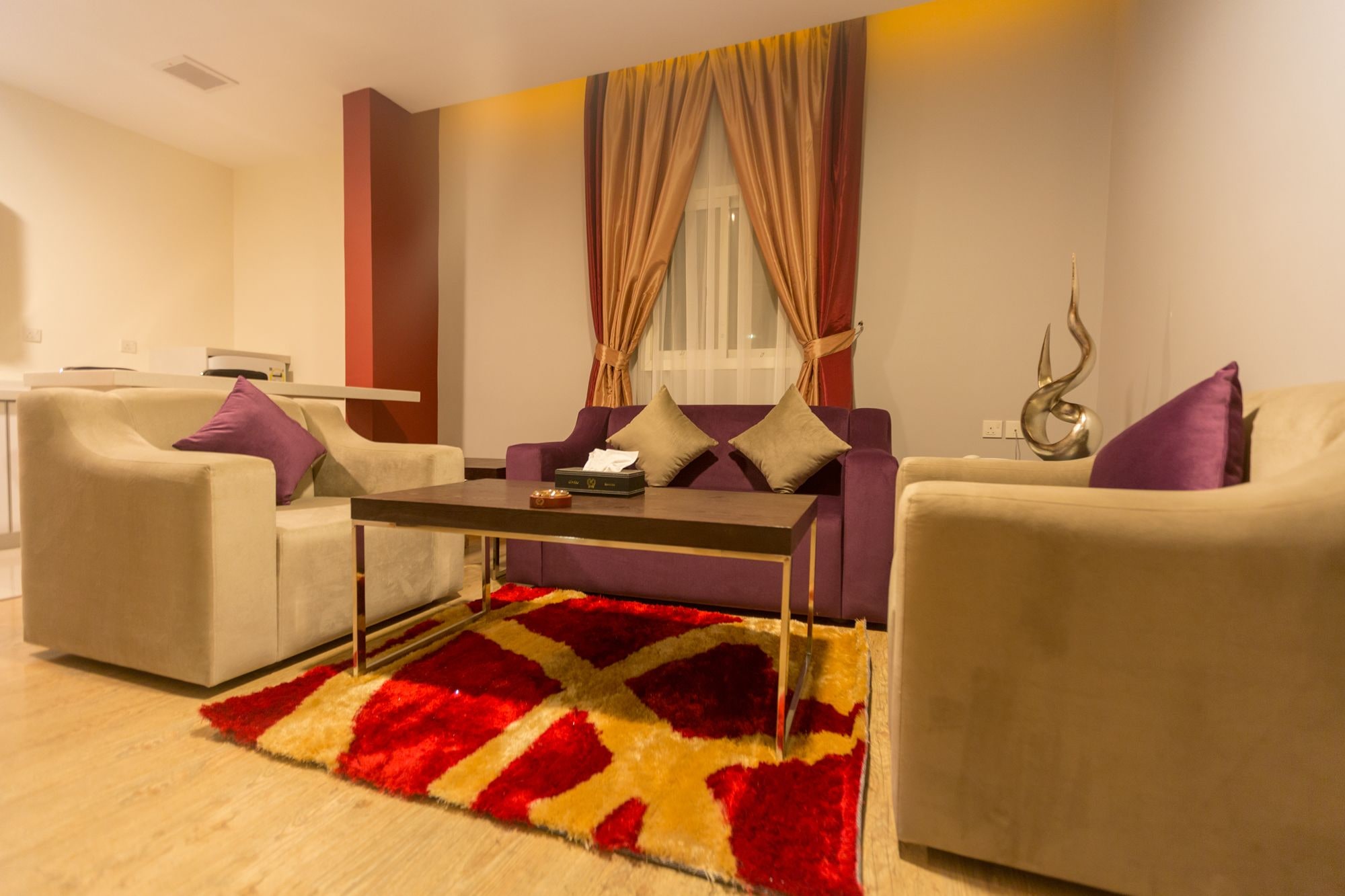 رؤوم إن سكاكا للشقق الفندقية-نجمة واحدة - فنادق في الجوف