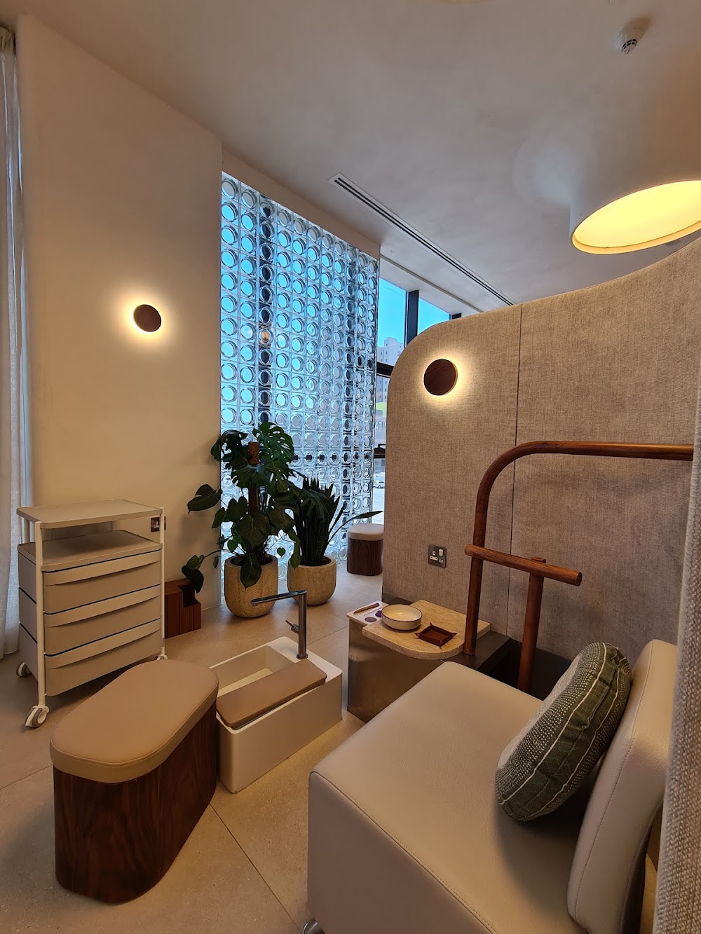 S by Hazel Beauty Salon - مراكز تجميل في صباح السالم