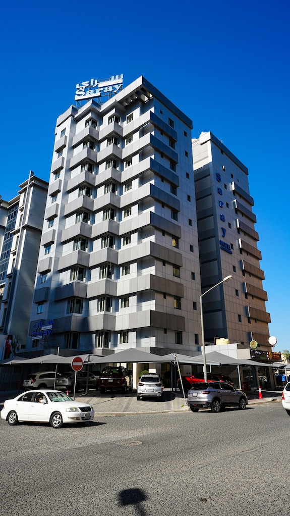 Saray Hotel Apartments - فنادق في حولي