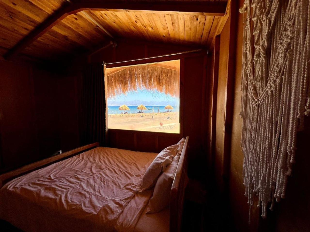 Sea side camp - فنادق في شمال سيناء