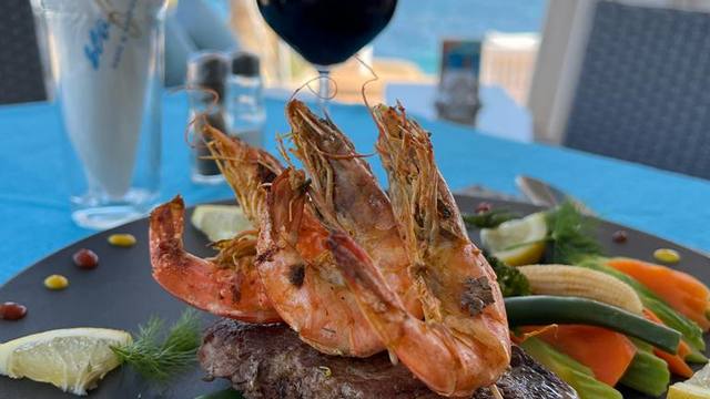 SeaFront Cafe & Restaurant - كافيهات في الغردقة