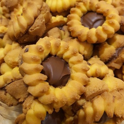 شركة أم معاذ للحلويات - حلويات في مسندم