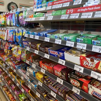 سوبرماركت 711 - سوبرماركت في البلقاء